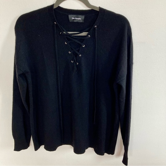 The Kooples Lace Up Front Black Wool Cashmere Blend Sweater size XS relaxed fit - Picture 4 of 7